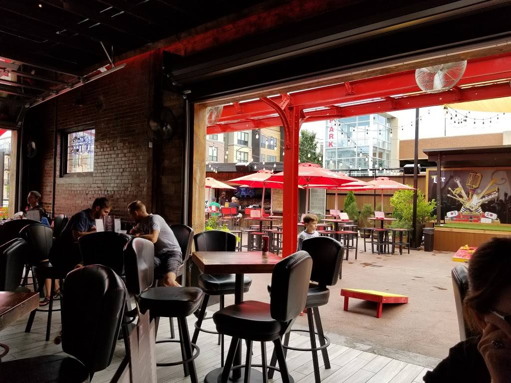 Tipsy Crow Tavern | restaurant | 102 SW 3rd St, Des Moines, IA 50309, USA | 5152439338 OR +1 515-243-9338