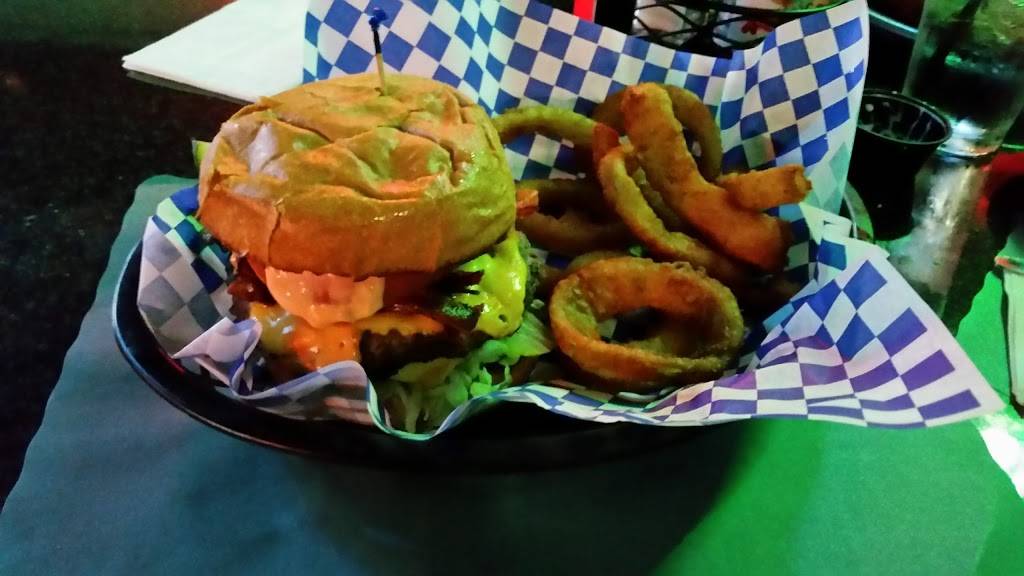 Tubbys Tavern | restaurant | 16509 Leffingwell Rd, Whittier, CA 90603, USA | 5629439150 OR +1 562-943-9150