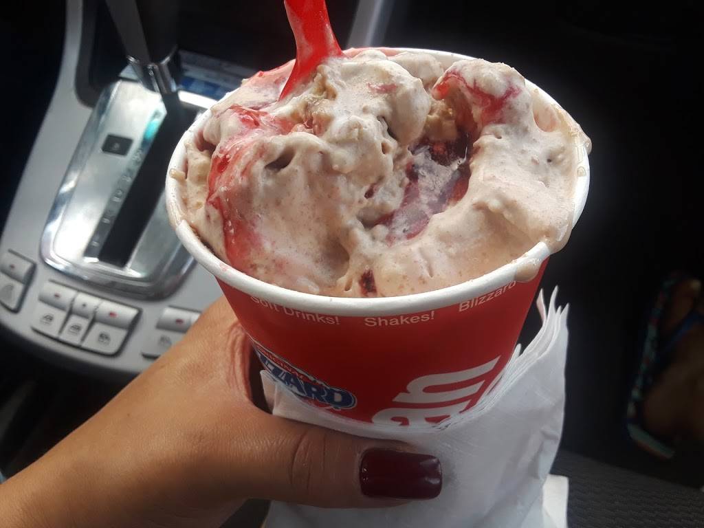 Dairy Queen | restaurant | 5252 Fairbanks Dr, El Paso, TX 79924, USA | 9157553556 OR +1 915-755-3556