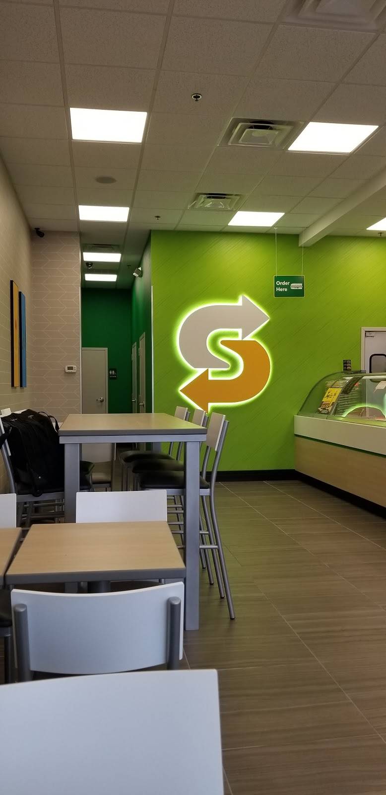 Subway Restaurants | restaurant | 9815 Main St Suite 105, Damascus, MD 20872, USA | 2403087227 OR +1 240-308-7227