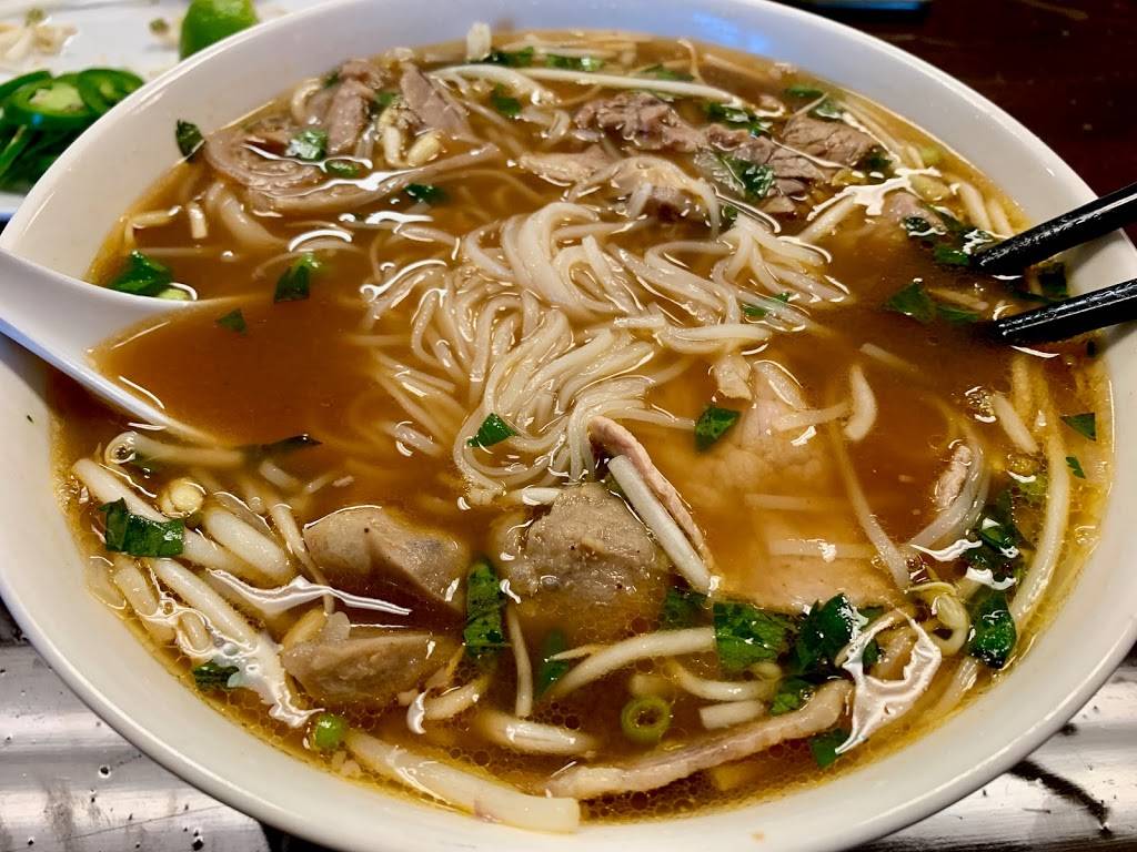 Pho 777 | restaurant | 7770 Richmond Hwy, Alexandria, VA 22306, USA | 7033416587 OR +1 703-341-6587