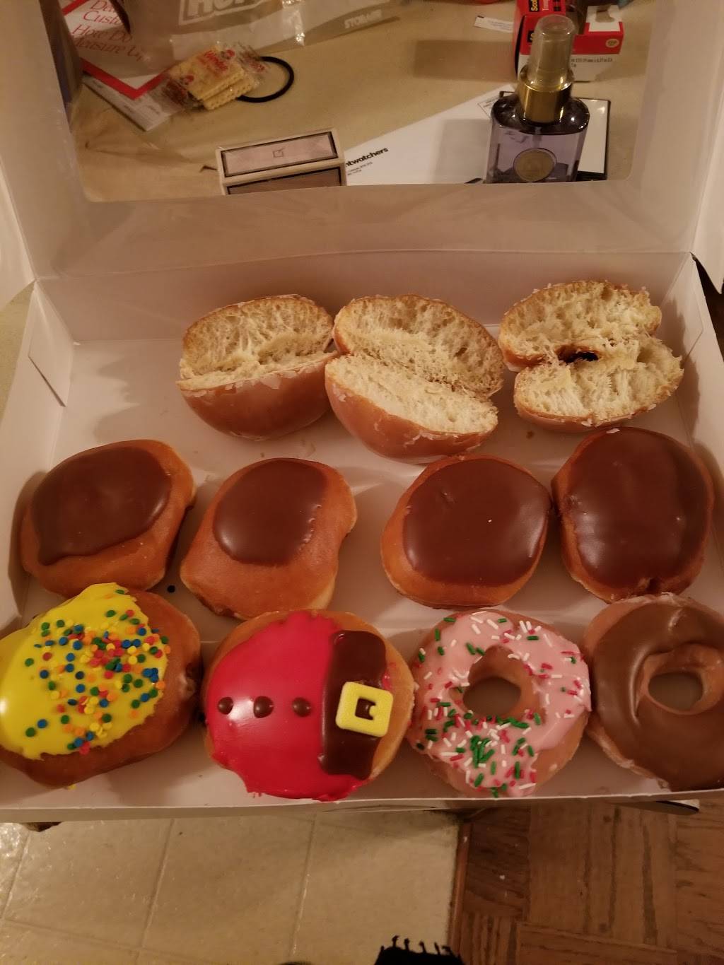 Krispy Kreme | bakery | 12648 Jefferson Ave, Newport News, VA 23602, USA | 7578750260 OR +1 757-875-0260