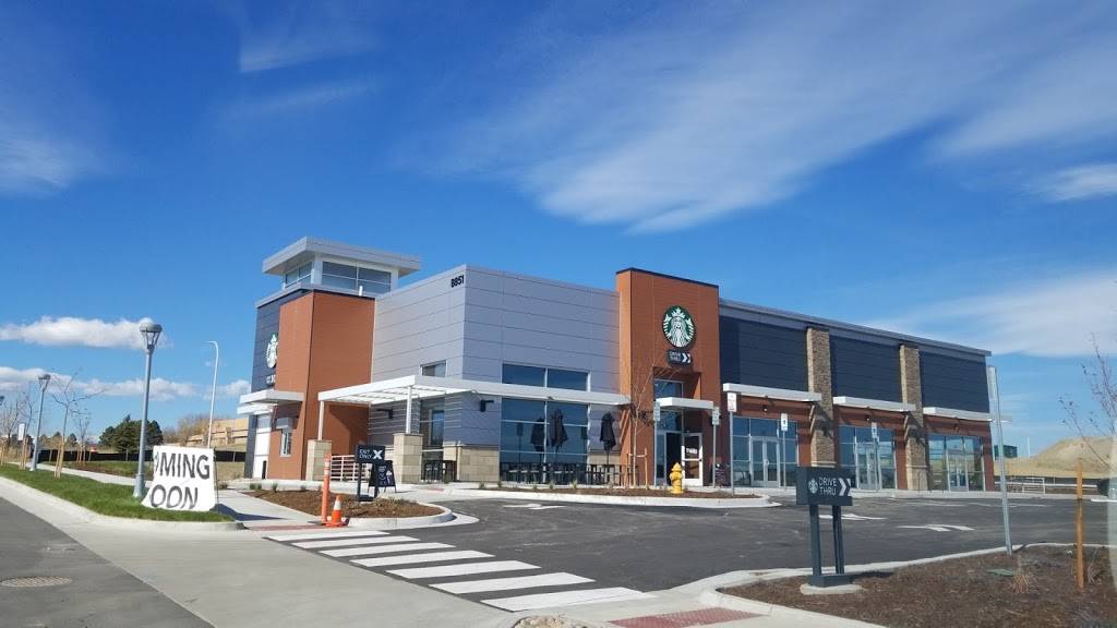 Starbucks | cafe | 8851 Destination Dr #100, Broomfield, CO 80021, USA | 3034641573 OR +1 303-464-1573