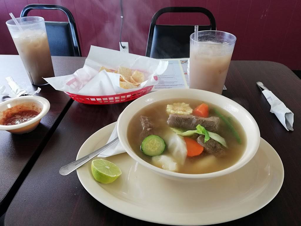 Yoly’s Taqueria & Pupuseria | restaurant | 17760 Adelanto Rd, Adelanto, CA 92301, USA | 4422491985 OR +1 442-249-1985