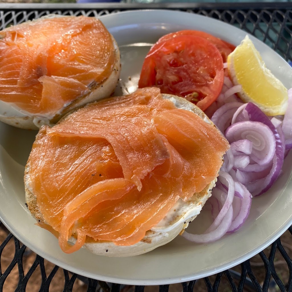 Sisters Sandwiches & Such - Olney | restaurant | 16834 Georgia Ave, Olney, MD 20832, USA | 3017740669 OR +1 301-774-0669