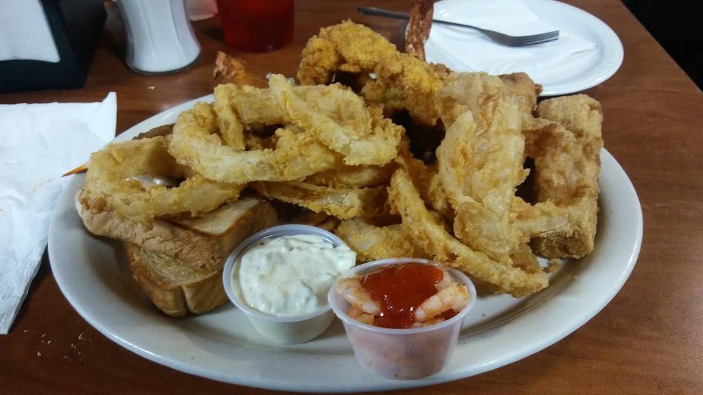 Sherrys Texan Seafood Restaurant | restaurant | 1113 Pleasanton Rd, San Antonio, TX 78214, USA | 2103141763 OR +1 210-314-1763