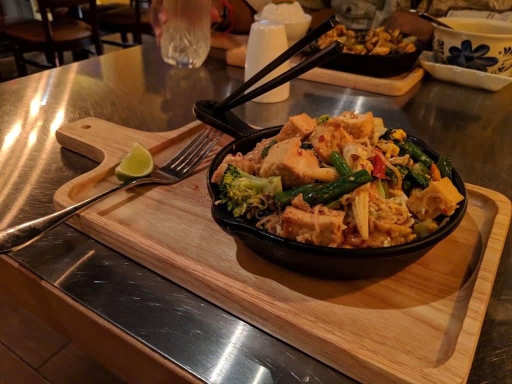 MThai | restaurant | 875 N Main St #303, Alpharetta, GA 30009, USA | 7708645651 OR +1 770-864-5651