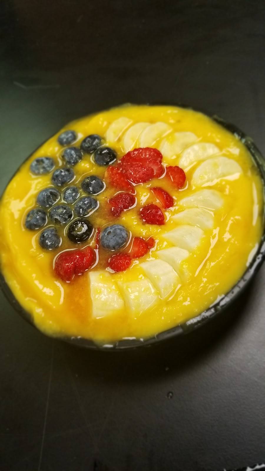 Organique Juice Bar | restaurant | 154 Queen St S #106, Mississauga, ON L5M 2P4, Canada | 9059979177 OR +1 905-997-9177