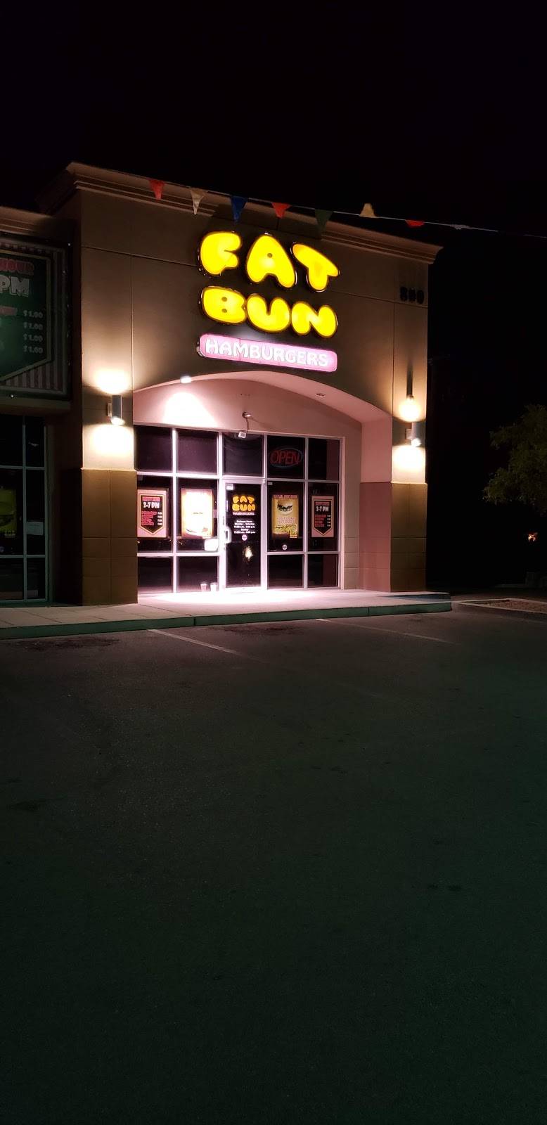 FAT BUN | restaurant | 1765 Lee Trevino Dr Suite A, El Paso, TX 79936, USA | 9152316843 OR +1 915-231-6843