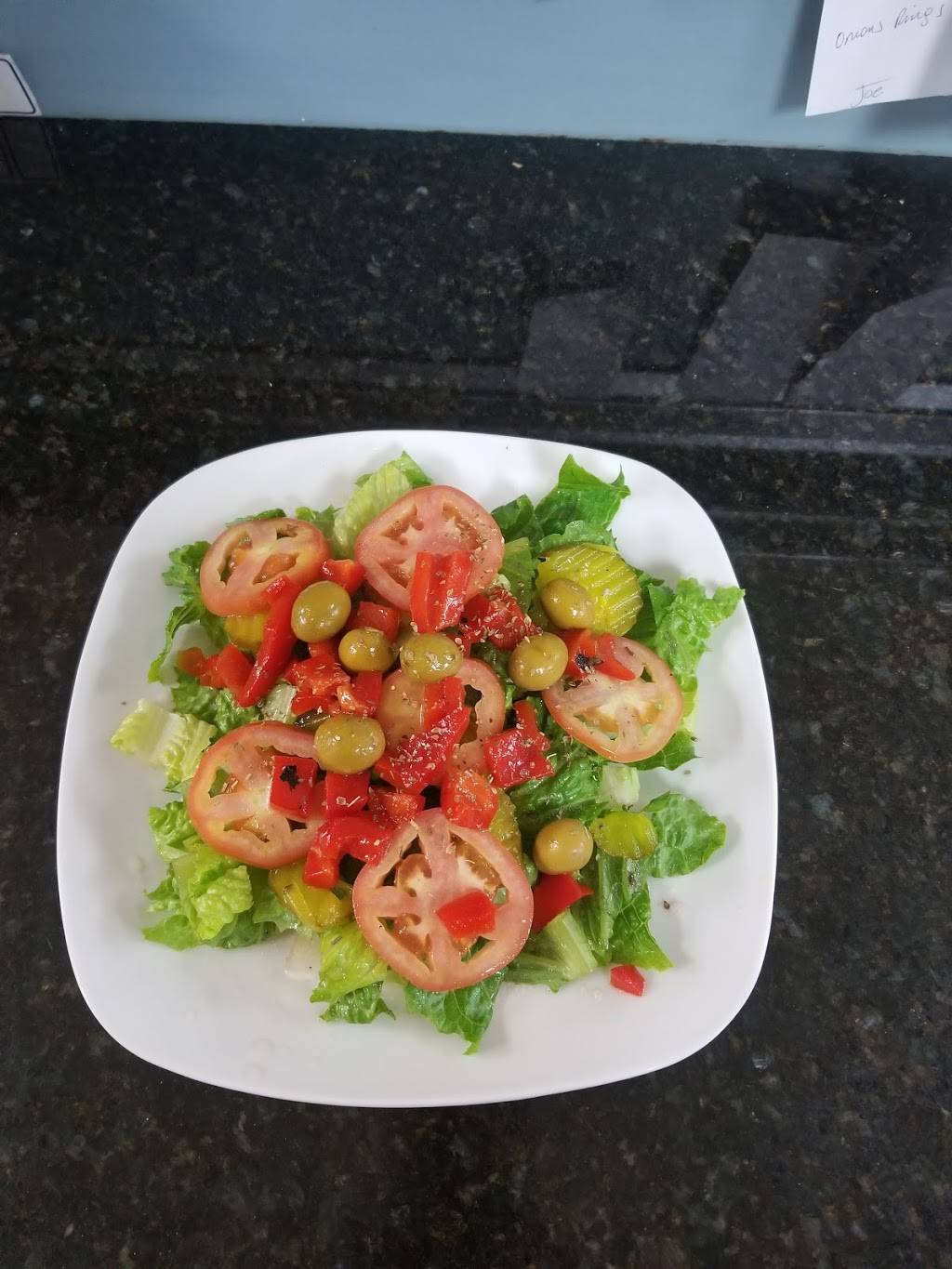 Vale Pizza (ex-Phils Pizza) | restaurant | 67 E Mill Rd, Long Valley, NJ 07853, USA | 9088764415 OR +1 908-876-4415