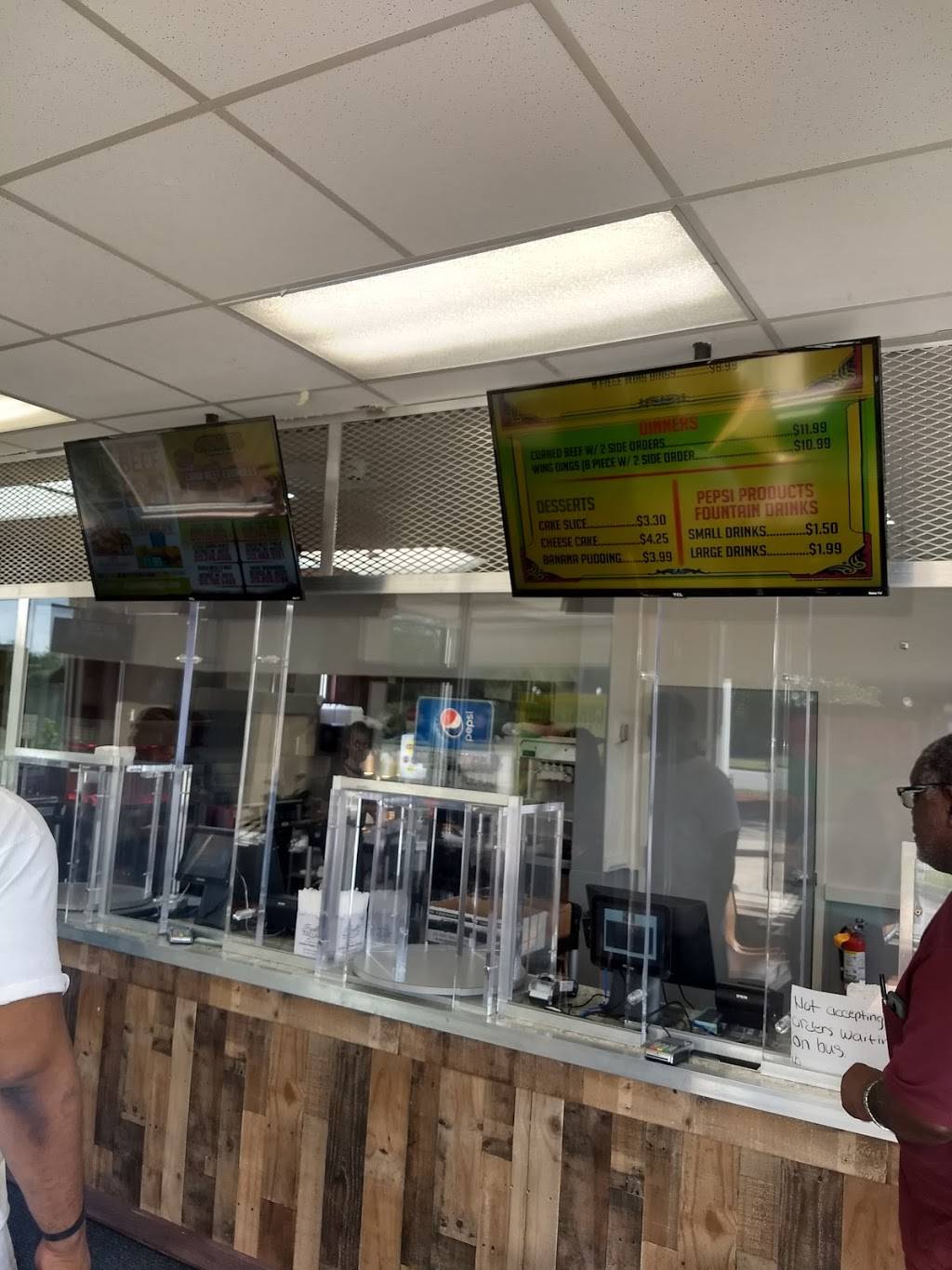 Asian Corned Beef | restaurant | 19102 Woodward Ave, Detroit, MI 48203, USA | 3138261788 OR +1 313-826-1788