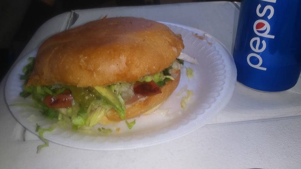 FoodTruck. La Cocina de Maria | meal takeaway | sierra lakes parkview, parkview & alder, Sierra Lakes Pkwy, Rialto, CA 92377, USA | 9092468720 OR +1 909-246-8720