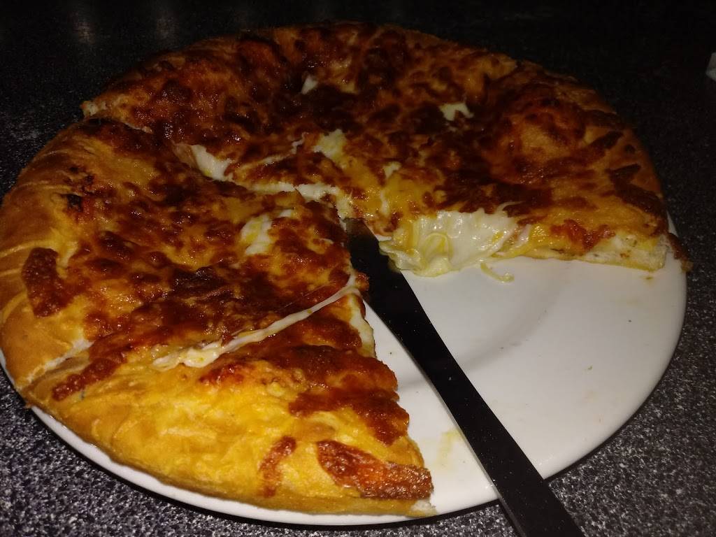 Cardinal Country Pizza | restaurant | 9402, 8220 Ellis Rd, Millington, MI 48746, USA | 9898714554 OR +1 989-871-4554