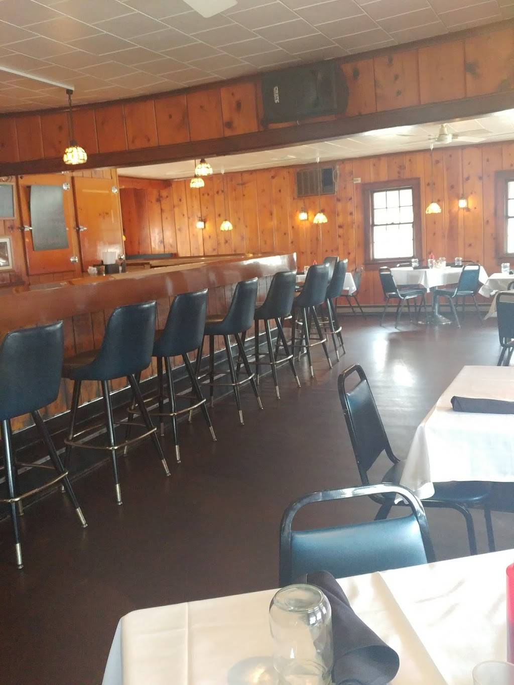 Rock Falls | restaurant | 6053 Rock Falls Rd, Luxemburg, WI 54217, USA | 9208662434 OR +1 920-866-2434