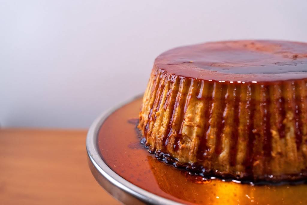 Claudias Heavenly Flans & Cakes | bakery | 21957 US Hwy 19 N, Clearwater, FL 33765, USA | 7277546857 OR +1 727-754-6857