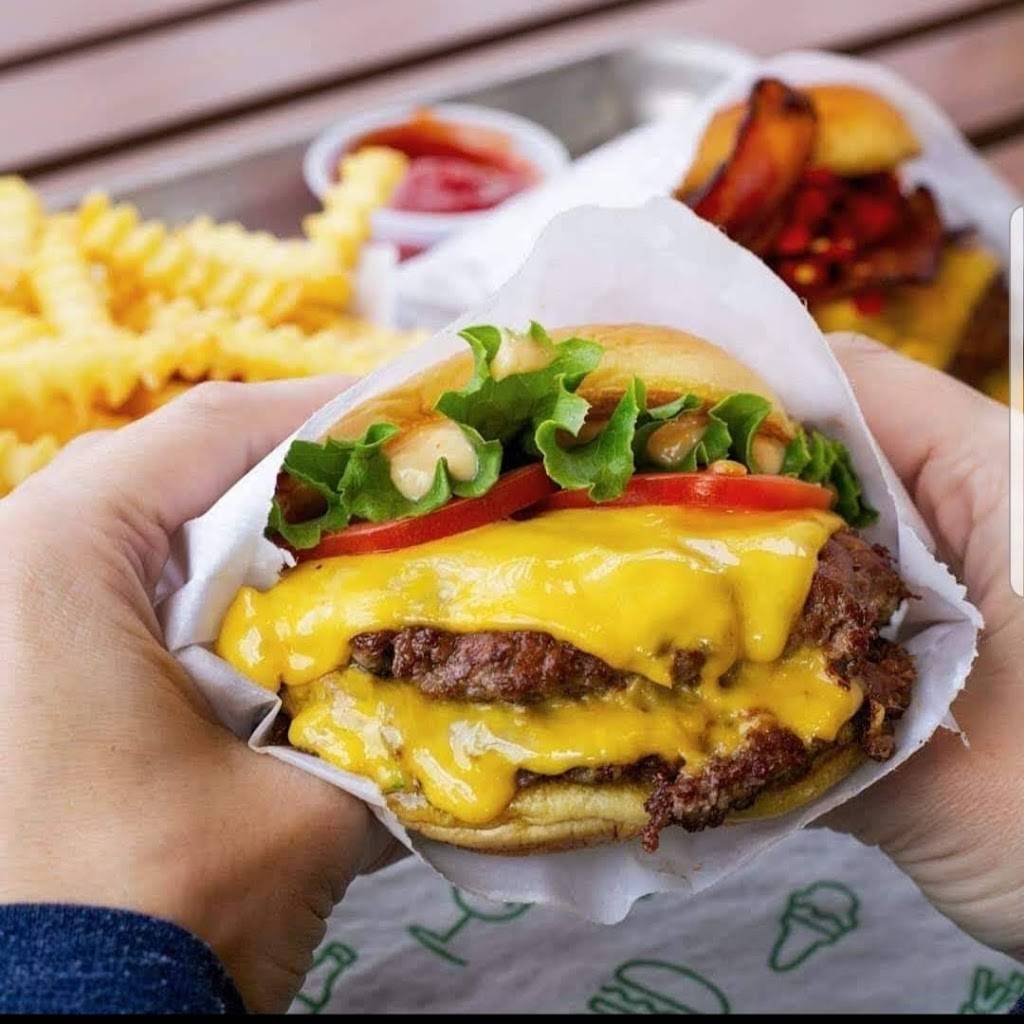 Shake Shack | restaurant | 321 W Rte 70, Marlton, NJ 08053, USA | 8563343679 OR +1 856-334-3679