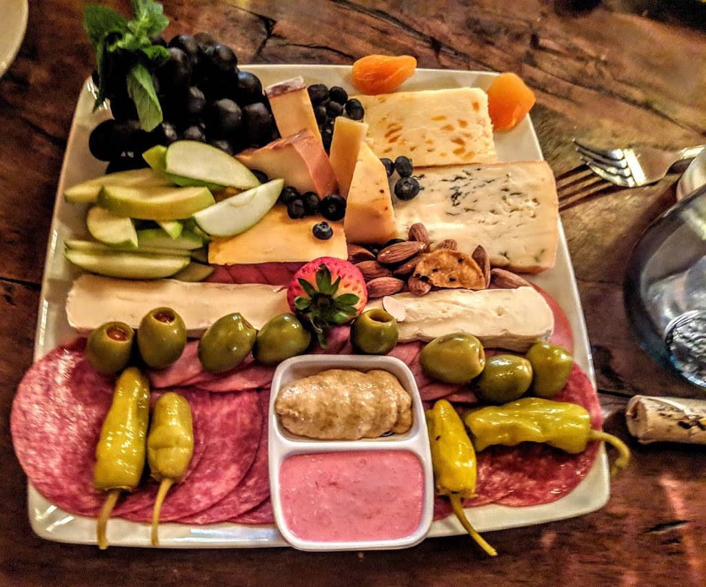 Romeo & Julieta Wine Cafe | restaurant | 4715 Monroe Ave, San Diego, CA 92115, USA | 6195466919 OR +1 619-546-6919