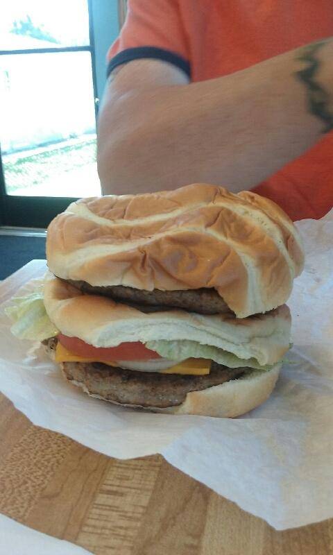 Browns Dairy Bar | restaurant | 27210 TN-108, Gruetli-Laager, TN 37339, USA | 9317795168 OR +1 931-779-5168