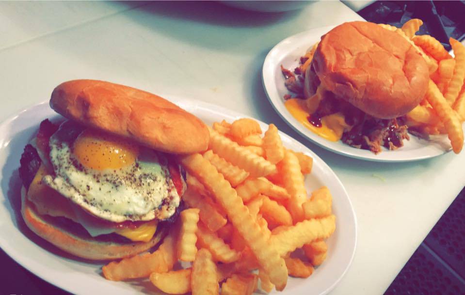 Oscars smokehouse and Grill | restaurant | 250 Wrcc Ln, Batesville, AR 72501, USA | 8702519932 OR +1 870-251-9932