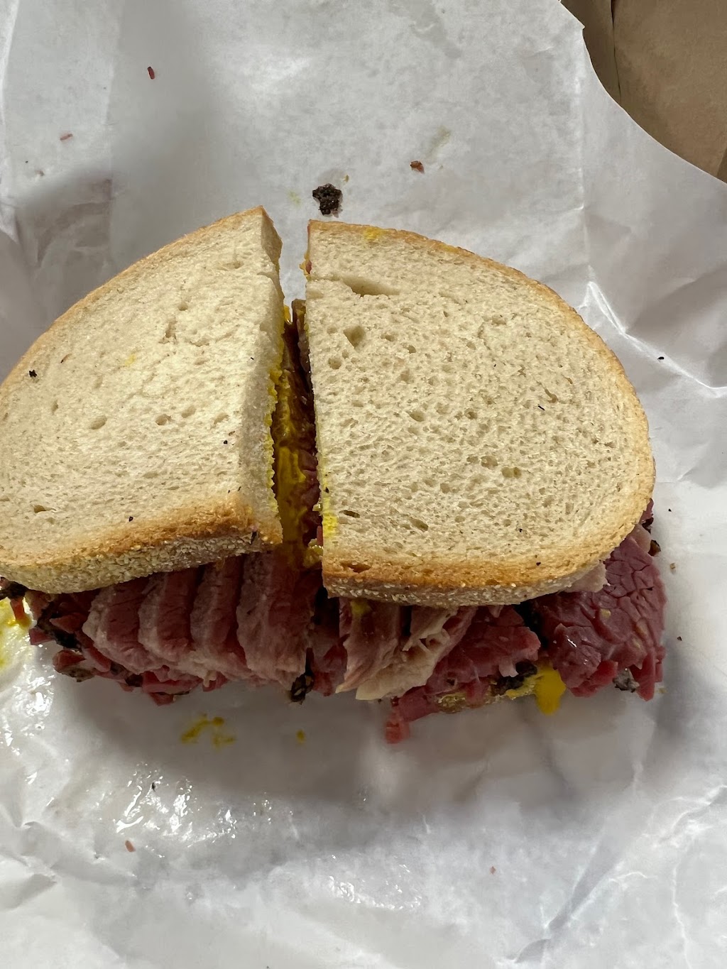 Helfand’s NY Deli | restaurant | 143 Highland St, Worcester, MA 01609, USA | 5087629393 OR +1 508-762-9393