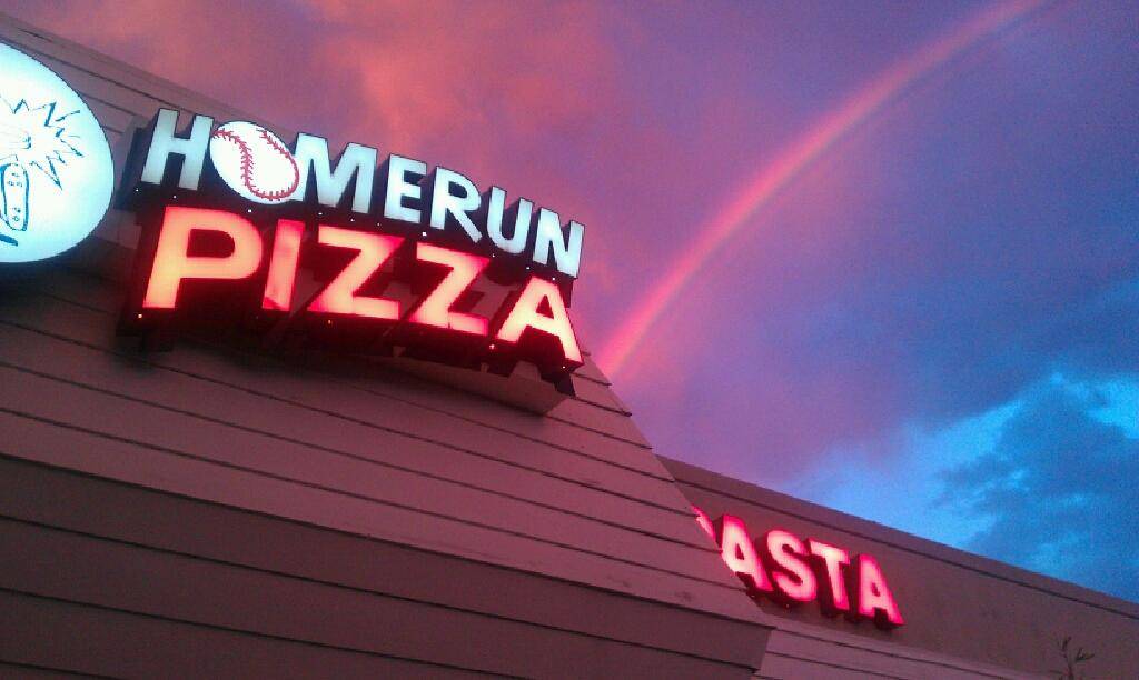 Homerun Pizza | restaurant | 484 Larkfield Center, Santa Rosa, CA 95403, USA | 7075276600 OR +1 707-527-6600