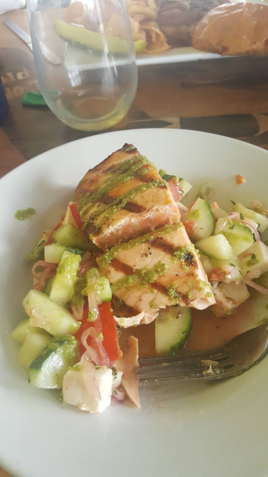 Woodys Dewey Beach | restaurant | 1904 Coastal Hwy, Dewey Beach, DE 19971, USA | 3022609945 OR +1 302-260-9945