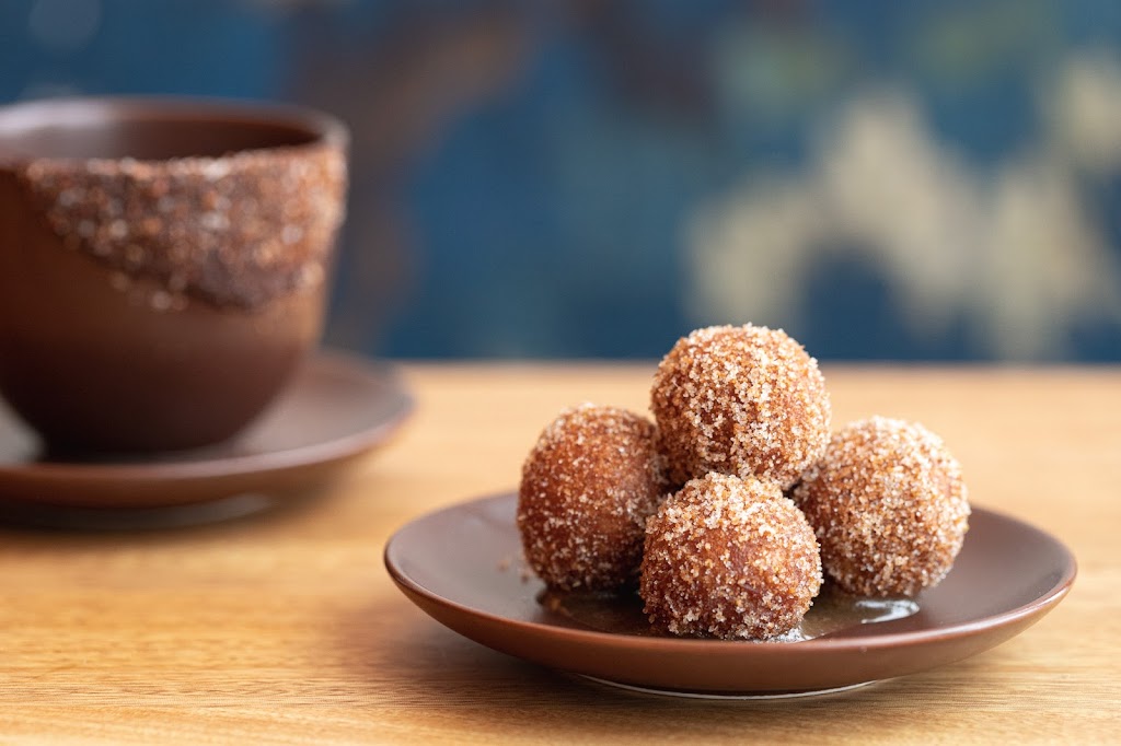 Sooki & Mimi | restaurant | 1432 W 31st St, Minneapolis, MN 55408, USA | 6125402554 OR +1 612-540-2554