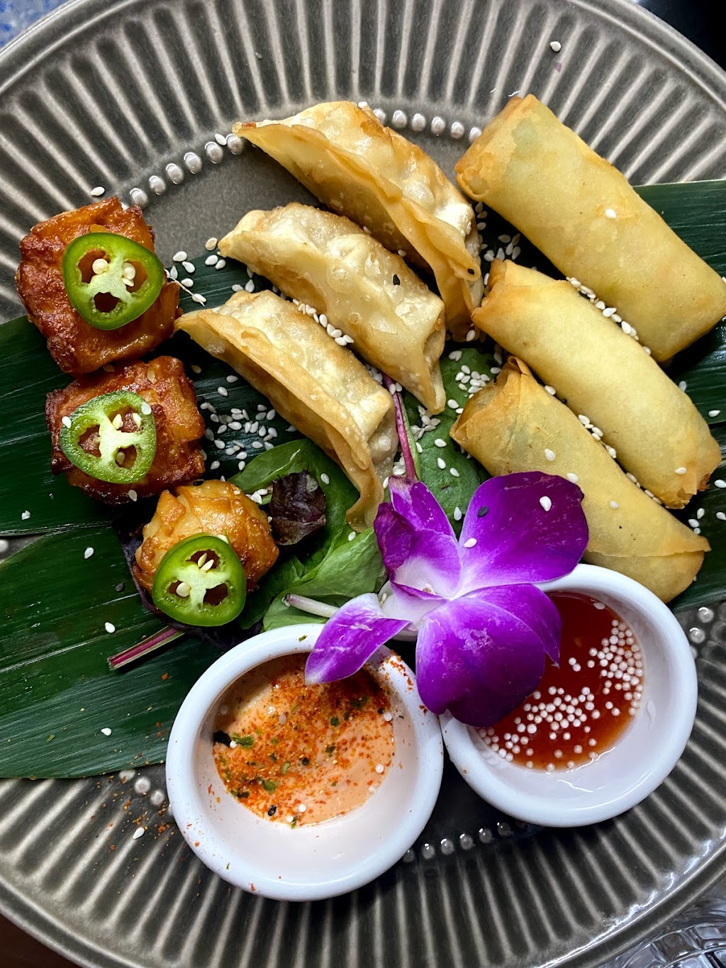 Temaki Sushi Food Truck | restaurant | 8234 NW South River Dr, Medley, FL 33166, USA | 7868181397 OR +1 786-818-1397