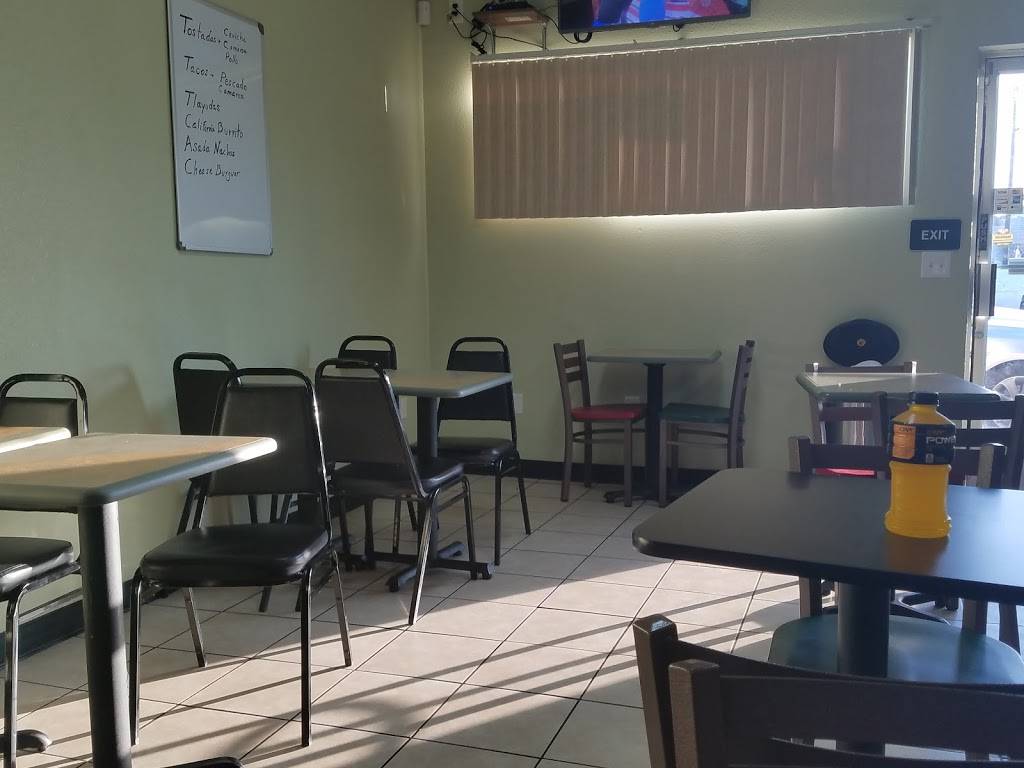 Emmas Taqueria | restaurant | 601 S C St, Madera, CA 93638, USA | 5593953030 OR +1 559-395-3030