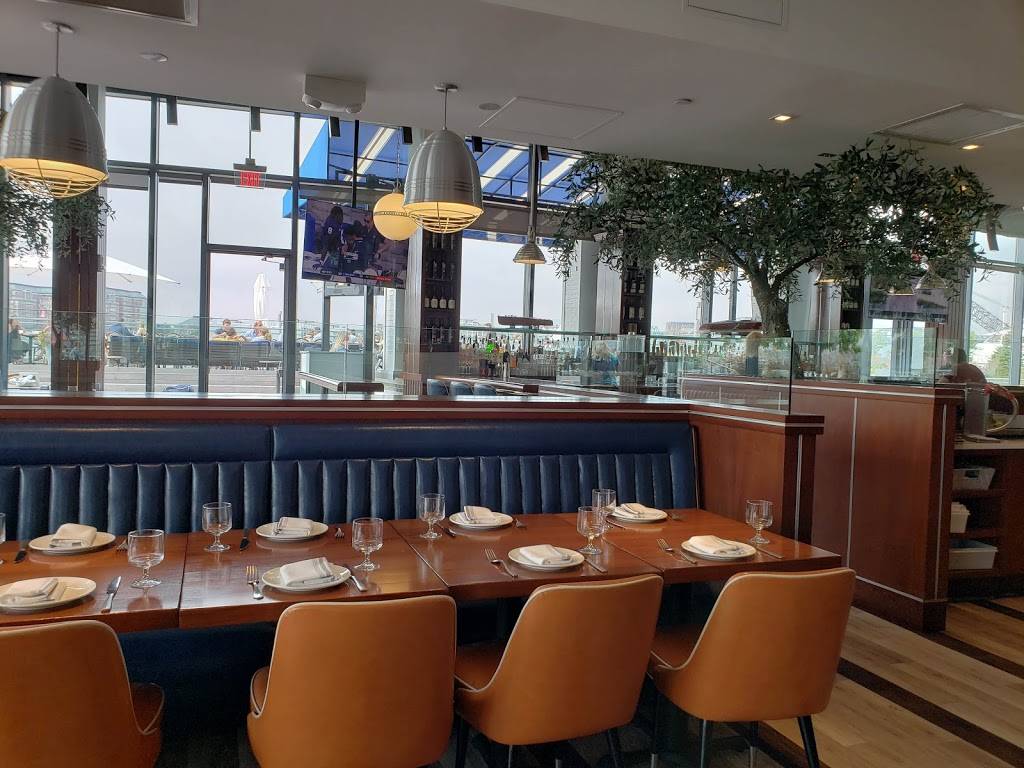 ReelHouse | restaurant | 6 New St, Boston, MA 02128, USA | 6178954075 OR +1 617-895-4075