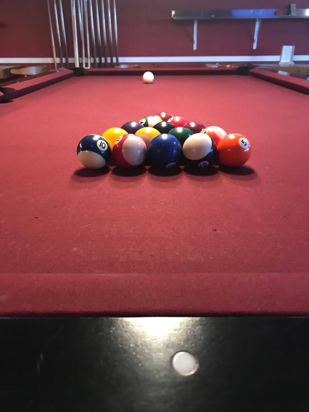 Coolers | restaurant | 558 Upper Gage Ave, Hamilton, ON L8V 4J6, Canada | 9055744664 OR +1 905-574-4664