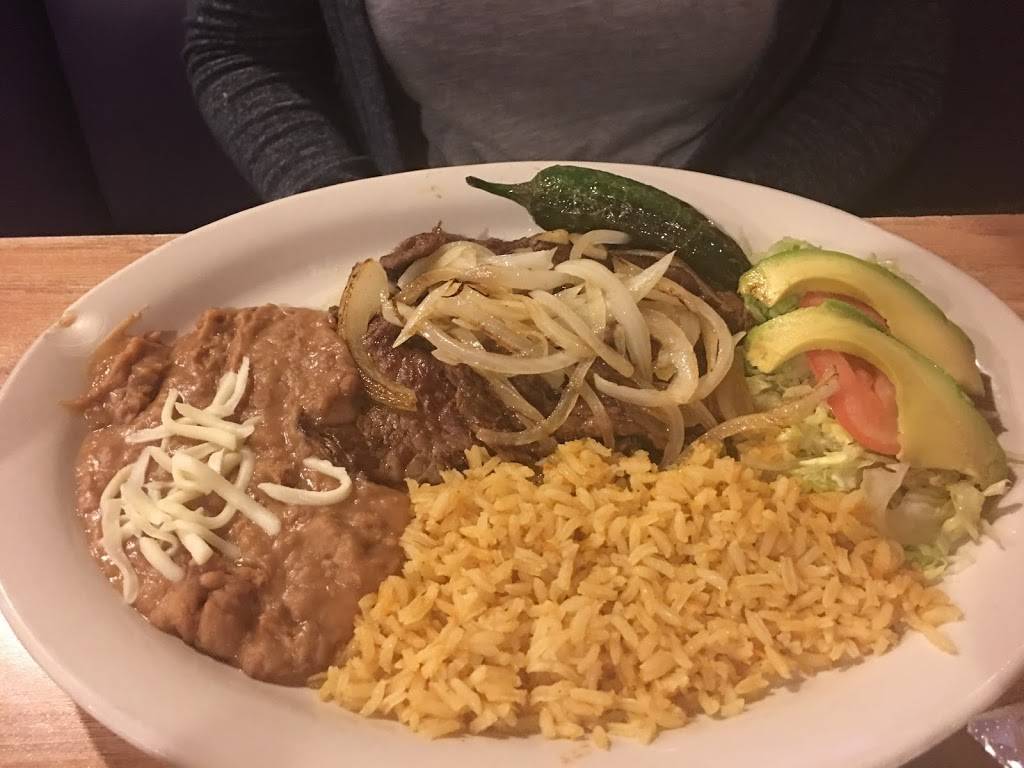 La Lupita | restaurant | 827 Eastern Blvd, Clarksville, IN 47129, USA | 8122850083 OR +1 812-285-0083