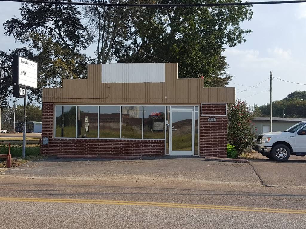One Way Cafe | restaurant | 511 E Liberty Ave, Covington, TN 38019, USA | 9012965454 OR +1 901-296-5454