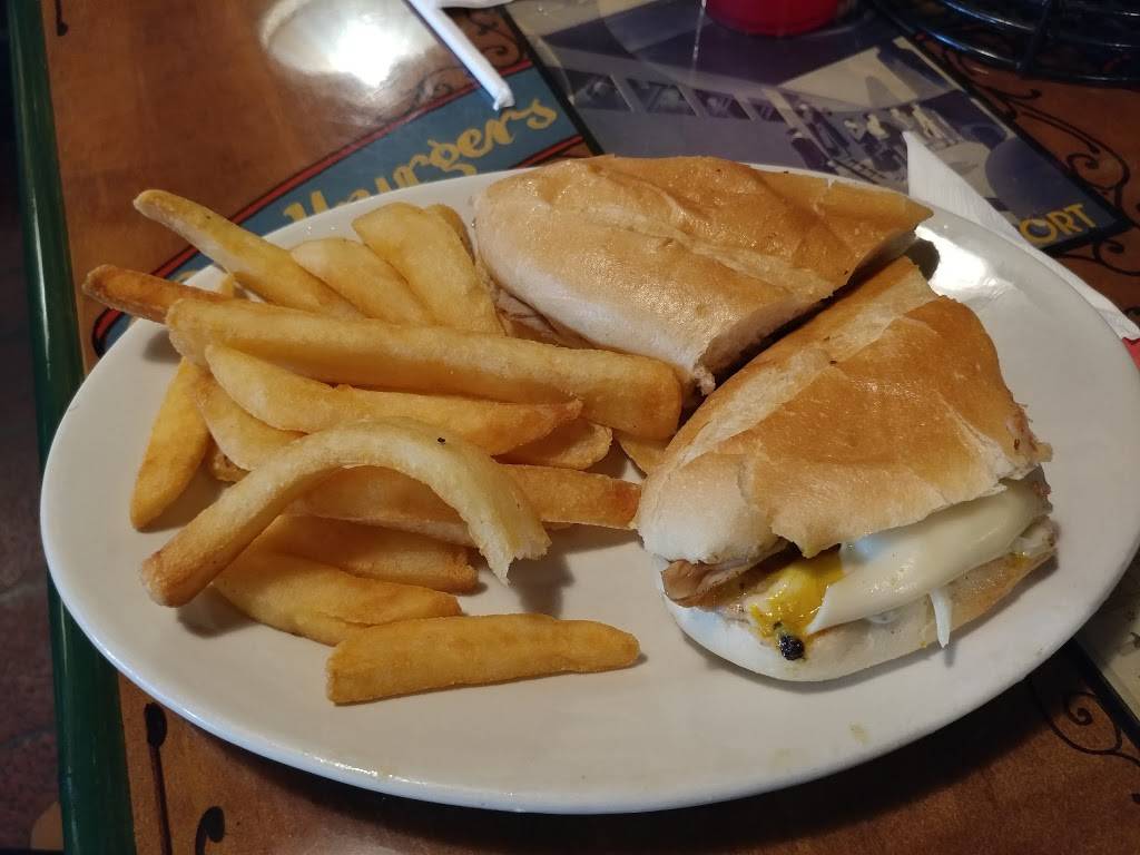 Lindburgers Delray Beach | restaurant | 14535 S Military Trail, Delray Beach, FL 33484, USA | 5614951722 OR +1 561-495-1722