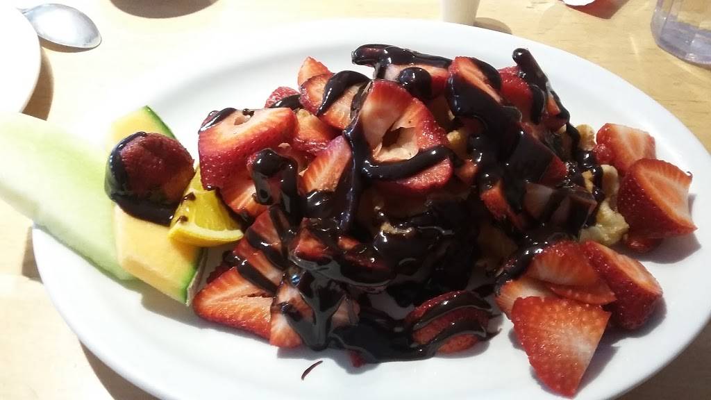 Resto St-Denis Poulet Pizza | restaurant | 1730 222 Rte, Saint-Denis-de-Brompton, QC J0B 2P0, Canada | 8198462525 OR +1 819-846-2525