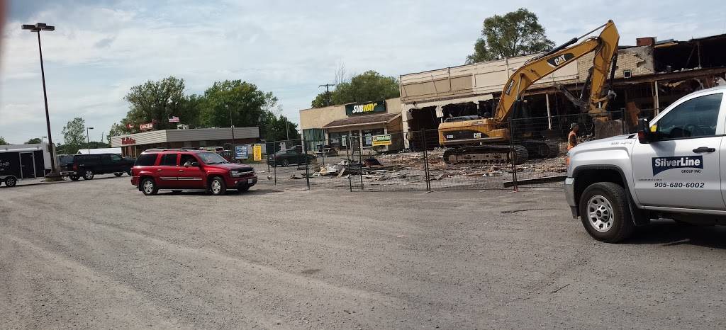 Subway | meal takeaway | 3311 N Service Rd, Vineland Station, ON L0R 2E0, Canada | 9055627749 OR +1 905-562-7749