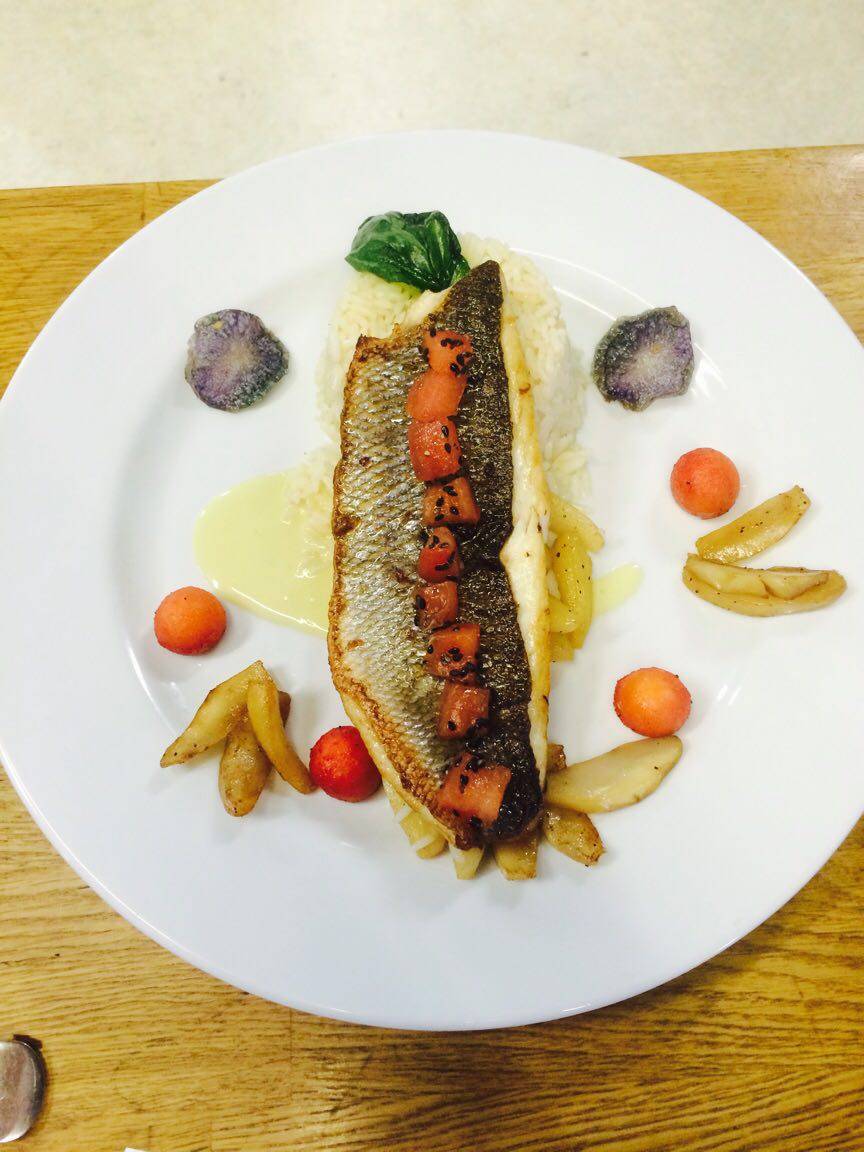 Irie Zulu | restaurant | 7237 W North Ave, Wauwatosa, WI 53213, USA | 4145096014 OR +1 414-509-6014