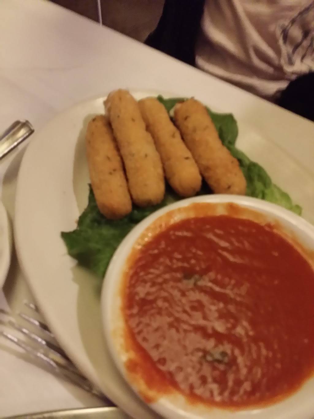 La Zingara Trattoria | meal takeaway | 2300 E Rand Rd, Arlington Heights, IL 60004, USA | 8473983700 OR +1 847-398-3700