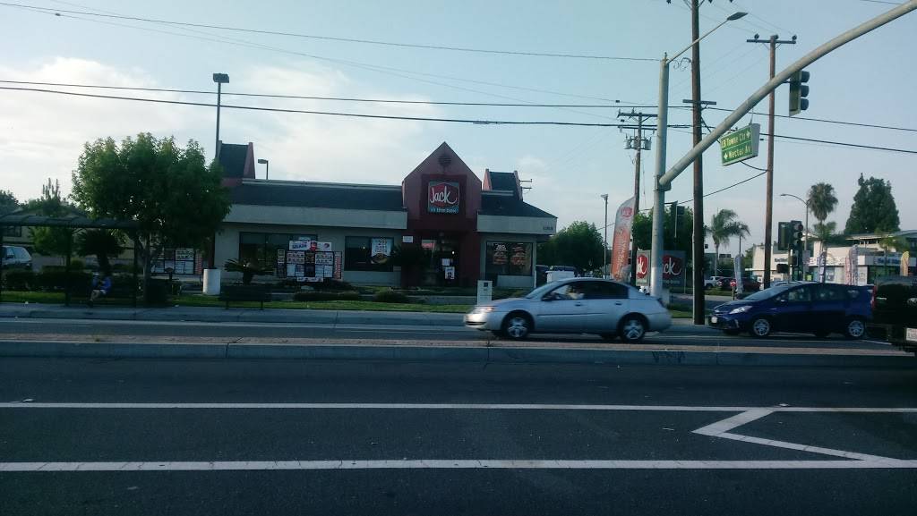 Jack in the Box | restaurant | 11501 E Carson St, Lakewood, CA 90715, USA | 5628602027 OR +1 562-860-2027