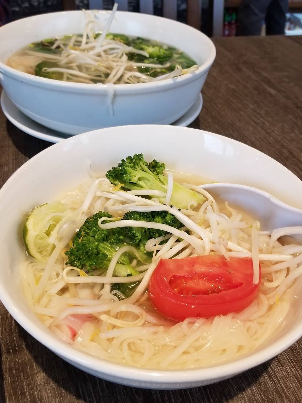 Simply Pho | restaurant | 3405 Commercial St SE #100, Salem, OR 97302, USA | 5039676361 OR +1 503-967-6361