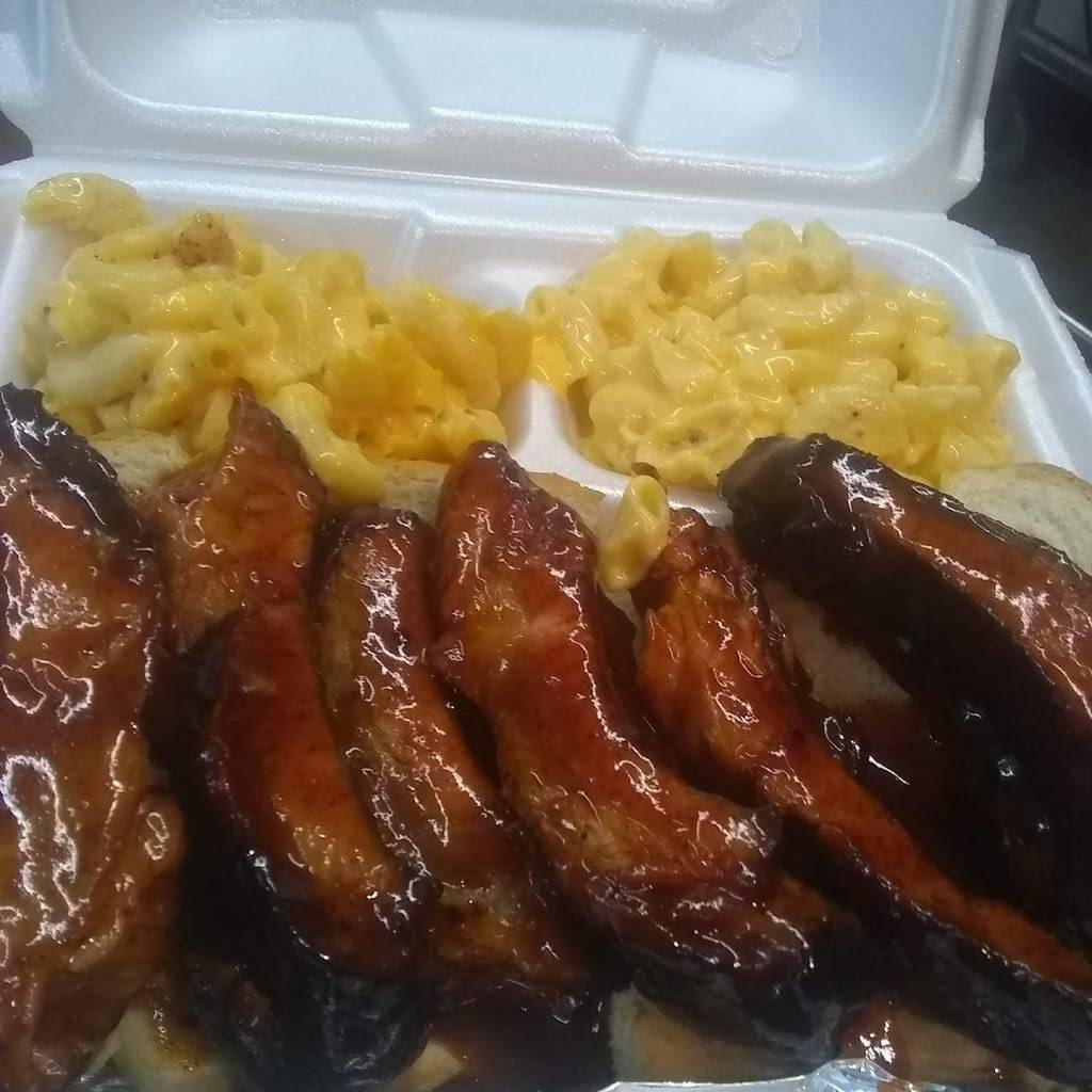 Kings Court | restaurant | 3229 South Ave, Youngstown, OH 44502, USA | 3303333413 OR +1 330-333-3413