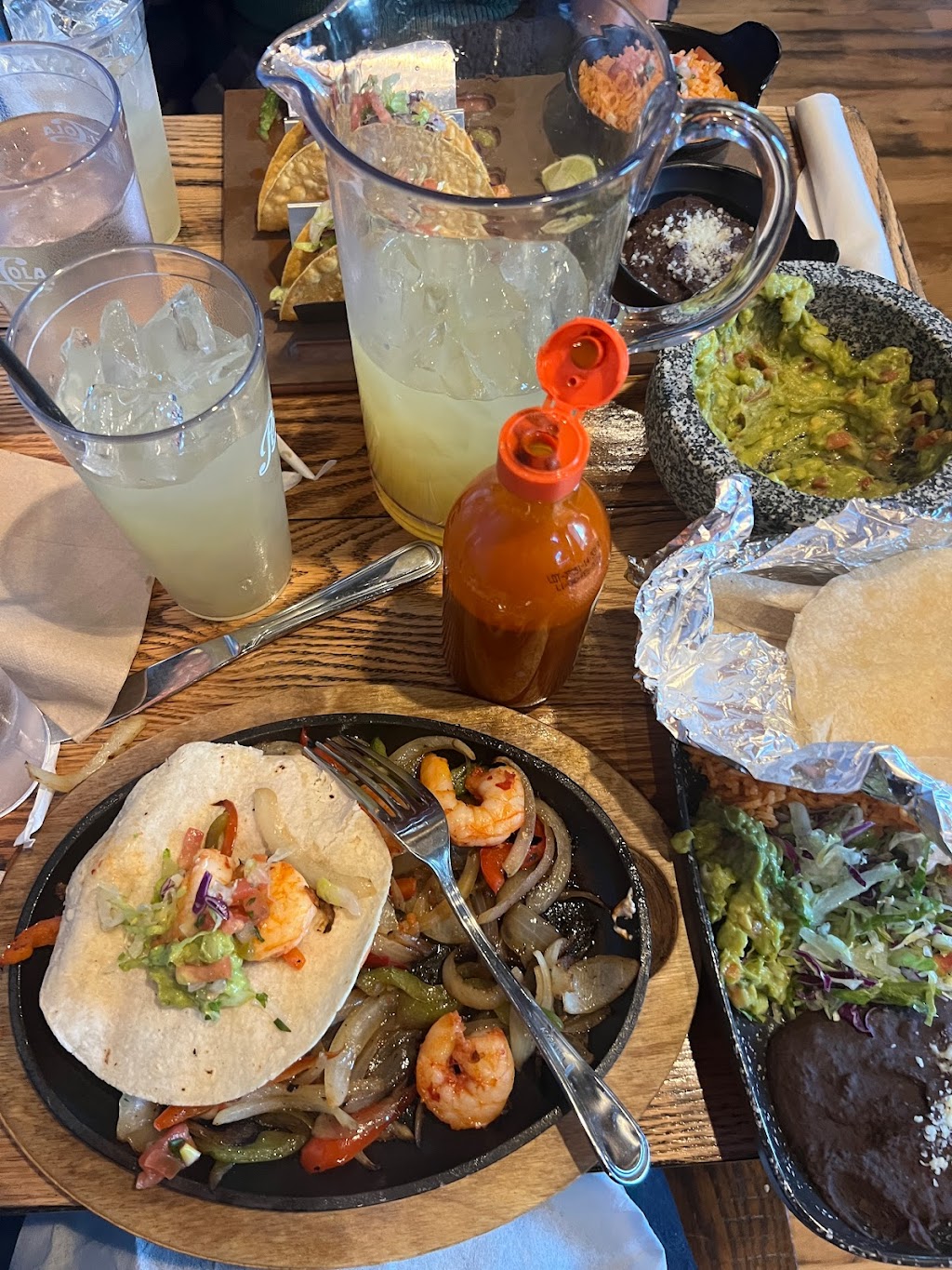 Que Onda - Plaza Midwood | restaurant | 1518 Central Ave, Charlotte, NC 28205, USA | 7049100786 OR +1 704-910-0786