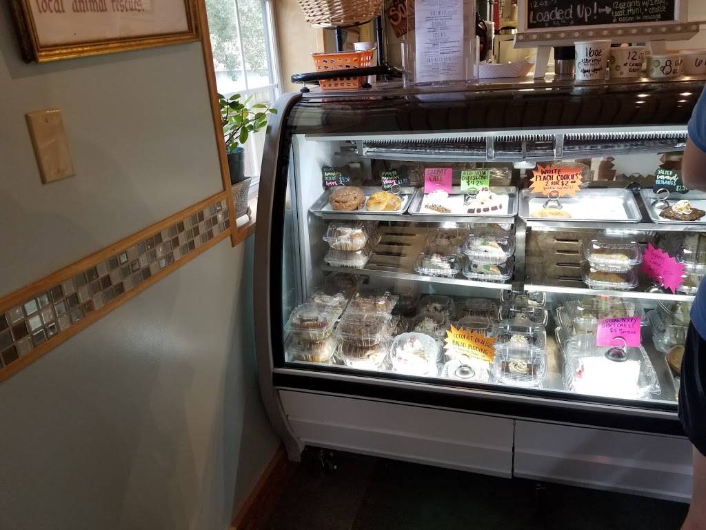 The Devine Cinnamon Roll Deli | restaurant | 2617 Devine St, Columbia, SC 29223, USA | 8034654947 OR +1 803-465-4947