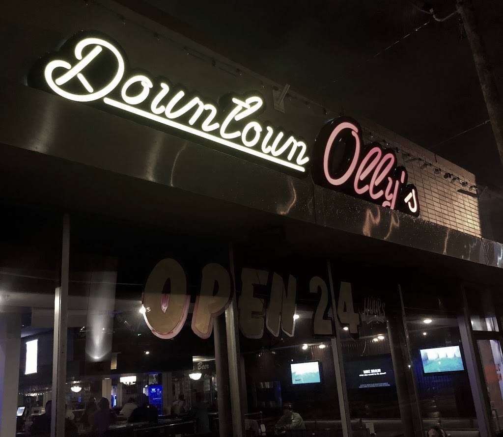 Downtown Ollys | restaurant | 822 N Illinois St, Indianapolis, IN 46204, USA | 3176365597 OR +1 317-636-5597