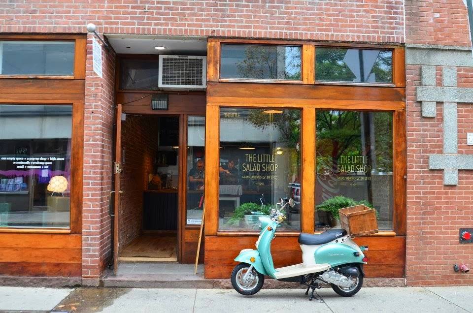 The Little Salad Shop | restaurant | 45 High St, New Haven, CT 06510, USA | 2036915882 OR +1 203-691-5882