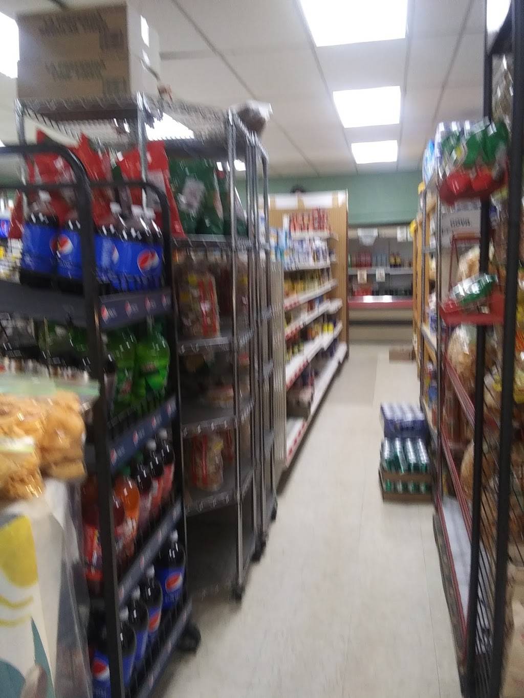 Raydee Magoos | restaurant | 408 W 37th Ave, Hobart, IN 46342, USA | 2199639705 OR +1 219-963-9705