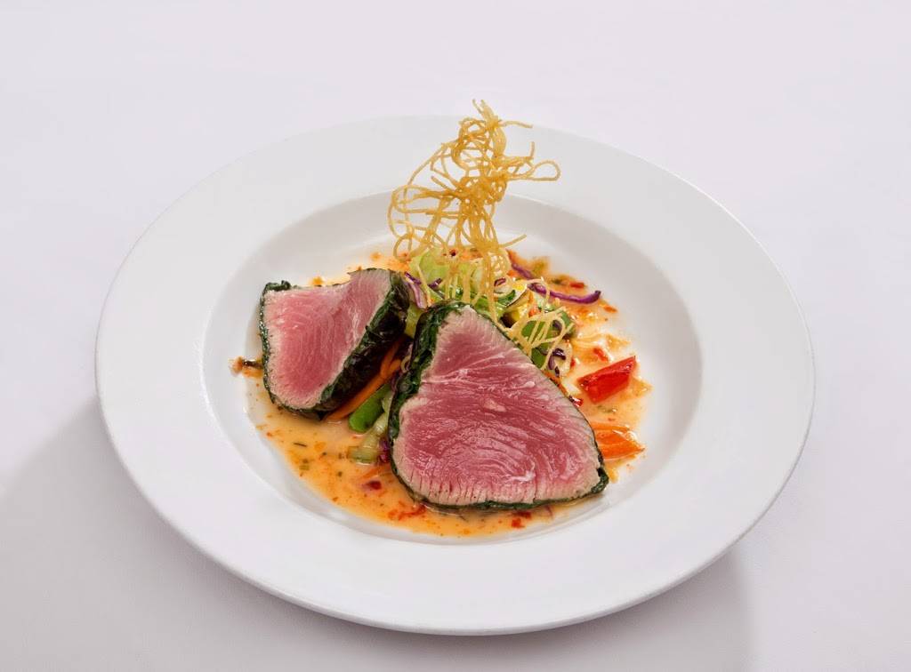 Le Chateau Garden Bistro | restaurant | 325 Bristol St, Costa Mesa, CA 92626, USA | 7145490300406 OR +1 714-549-0300 ext. 406