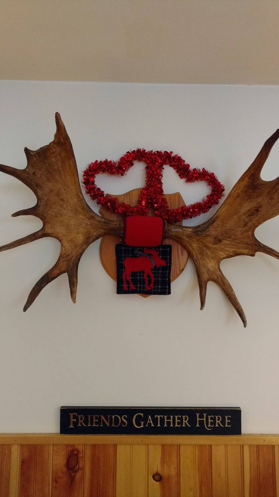 Red Moose Restaurant | restaurant | 547 Main Rd, Brownville, ME 04414, USA | 2079658300 OR +1 207-965-8300