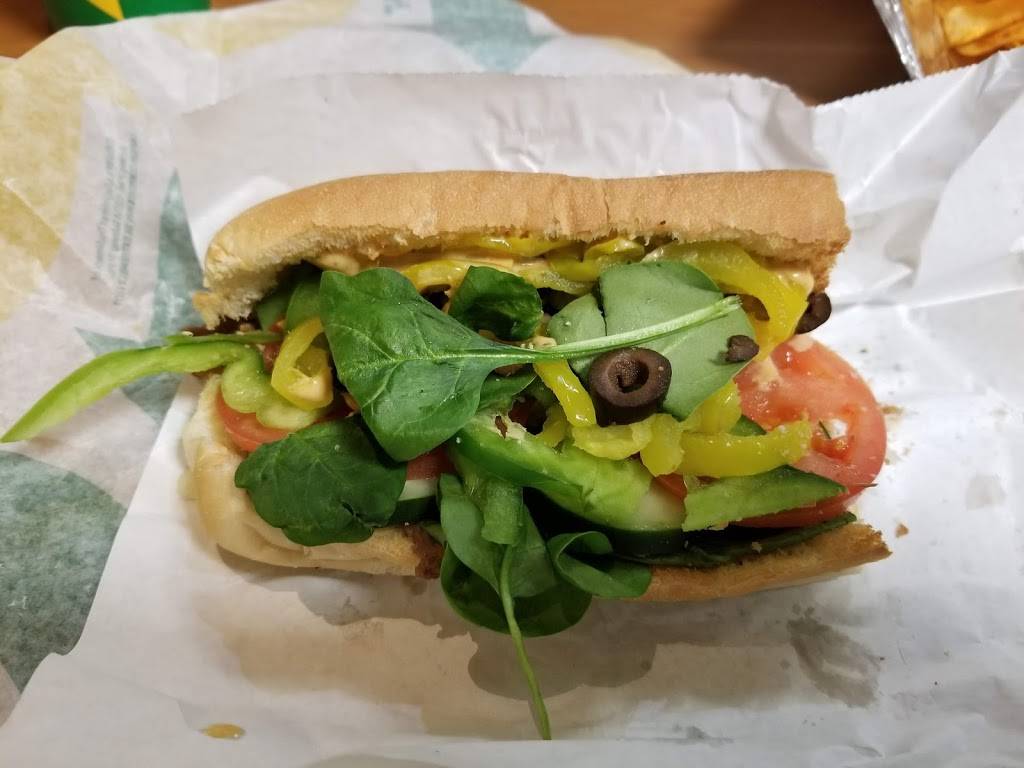 Subway | restaurant | 209 NH-101, Bedford, NH 03110, USA | 6034885813 OR +1 603-488-5813