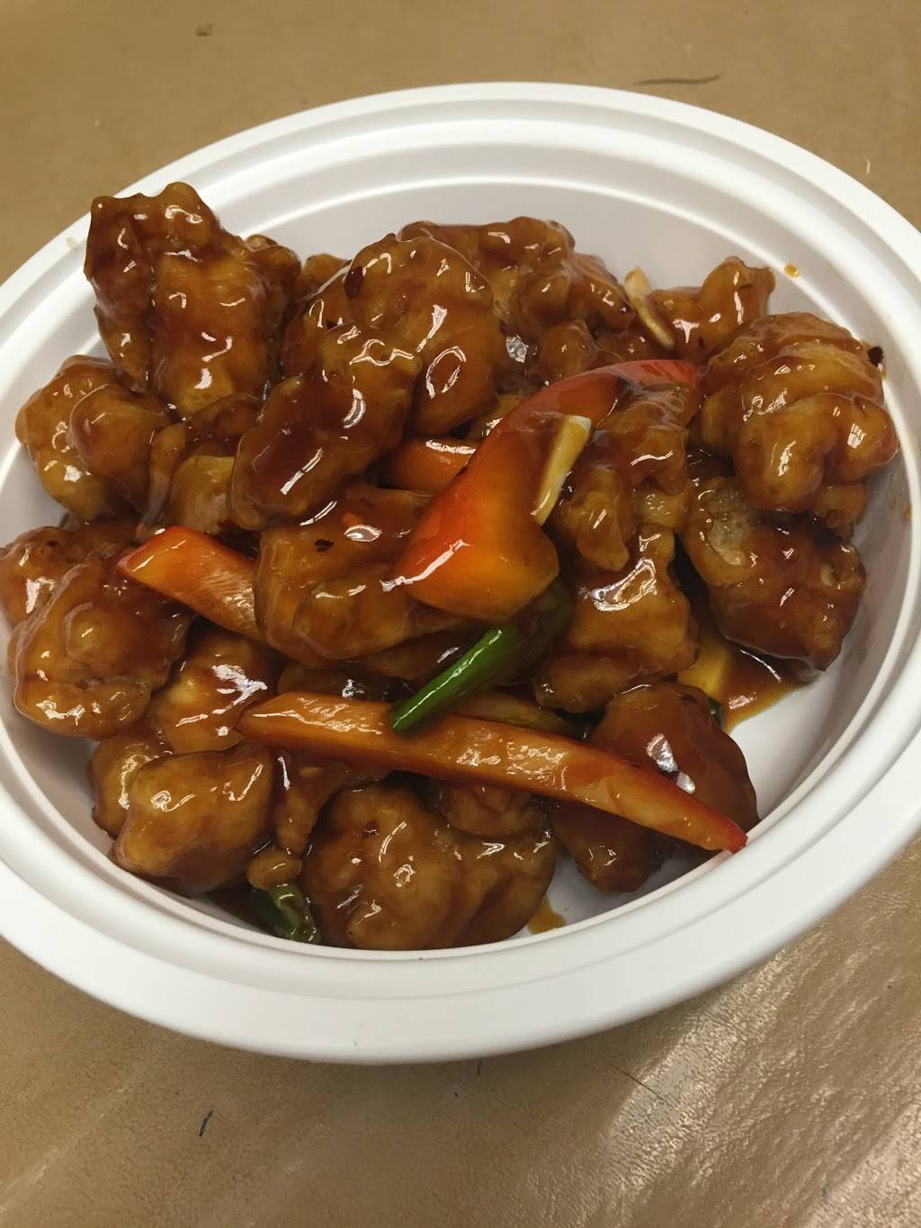 Ginger & Garlic Chinese Restaurant | restaurant | 5685 McKinley Pkwy, Hamburg, NY 14075, USA | 7166493898 OR +1 716-649-3898